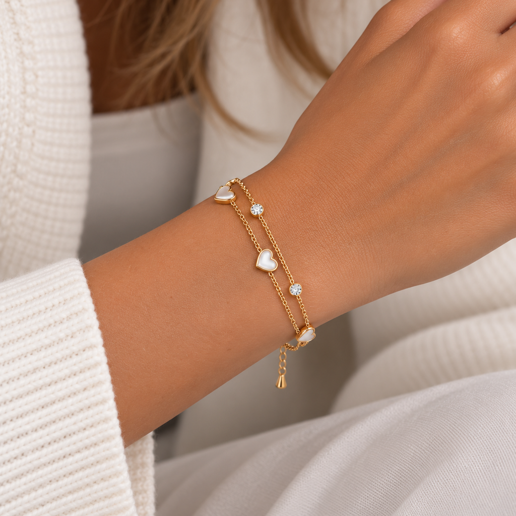 Pulseira de Corações Dourada